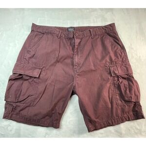 LEVI STRAUSS & CO Levi's Mens 42 Shorts Maroon Red Cargo Pockets 8.5" inseam